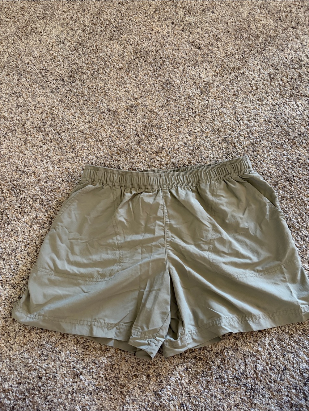 Medium Khaki Elastic Waist Columbia brand Shorts
